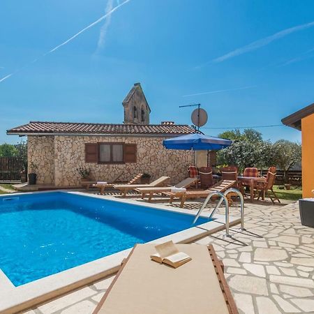 Apartmani Zikovic Porec Bagian luar foto