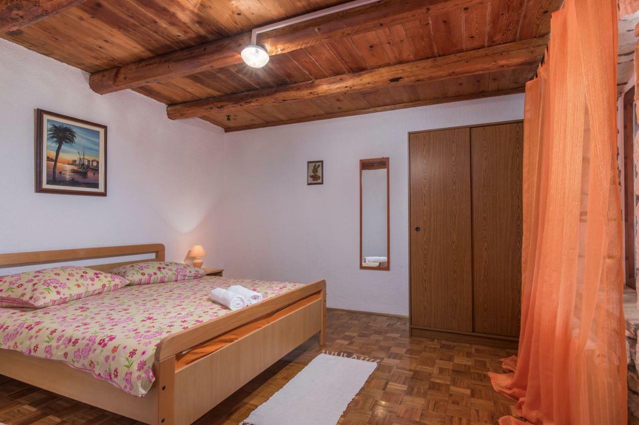 Apartmani Zikovic Porec Bagian luar foto