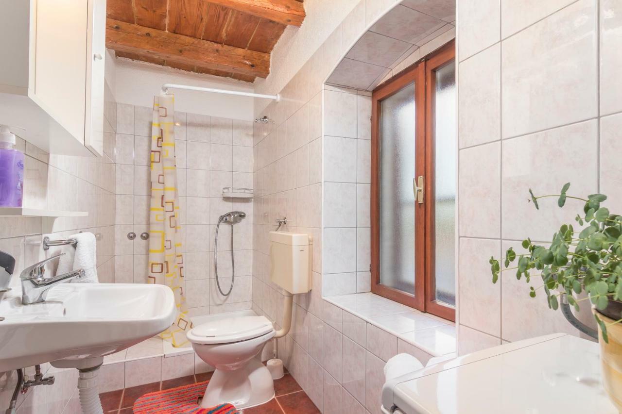Apartmani Zikovic Porec Bagian luar foto